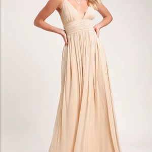 Lulus cream maxi bridesmaid dress. NWT